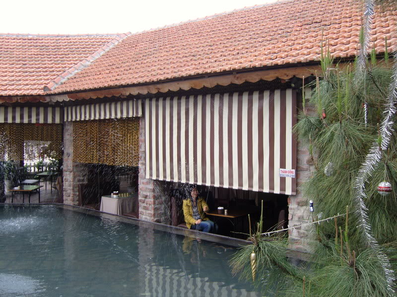 Lắp đặt bạt che nắng mưa ban công trên địa bàn quận Cầu Giấy